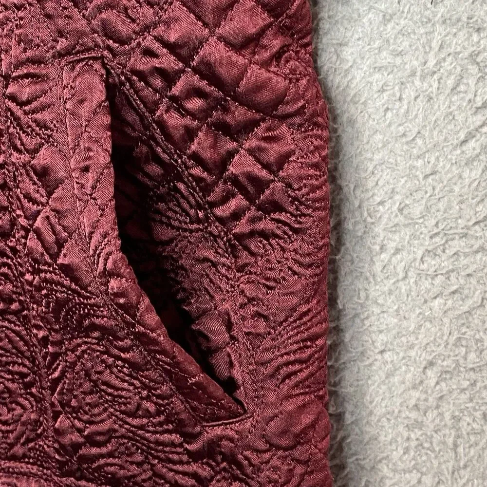 Susan Graver Quilted Cottagecore Layer Full Zip Vest Womens Size M Maroon Satin